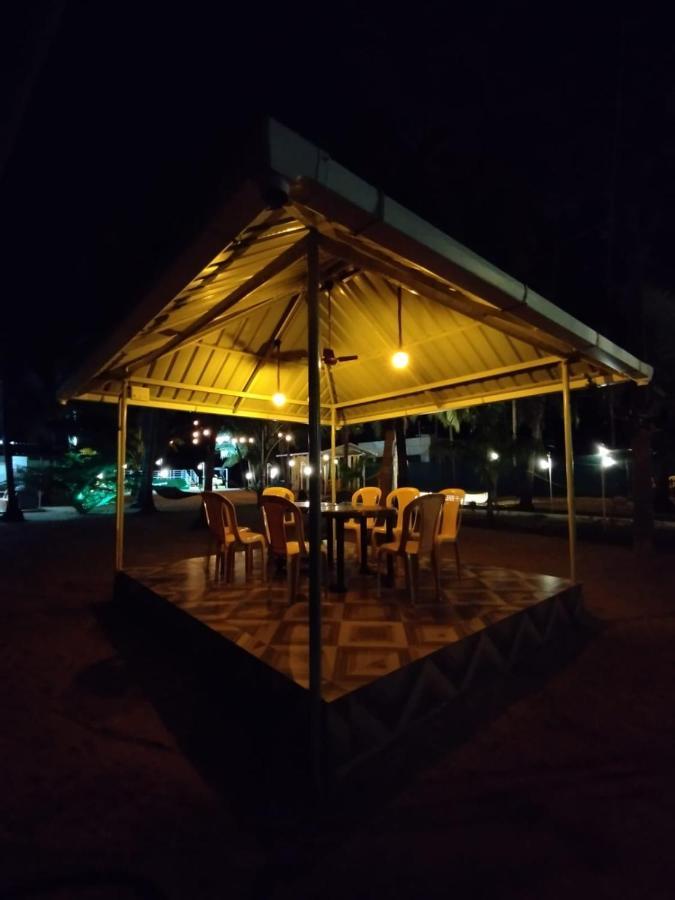 Hangout Kalyānpur المظهر الخارجي الصورة